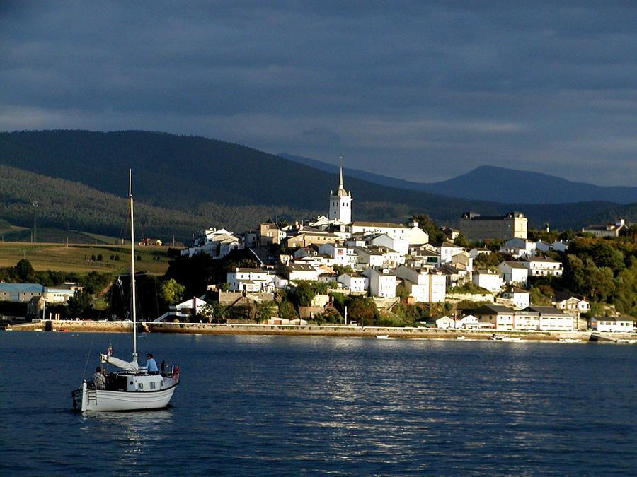 Albergue Camino Norte Castropol Kültér fotó